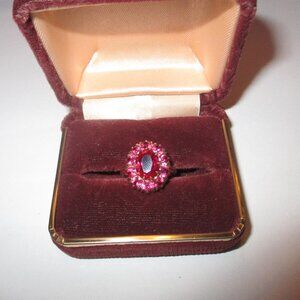 10K Yellow Gold Ladies Ruby  Ring Size 5 1/2